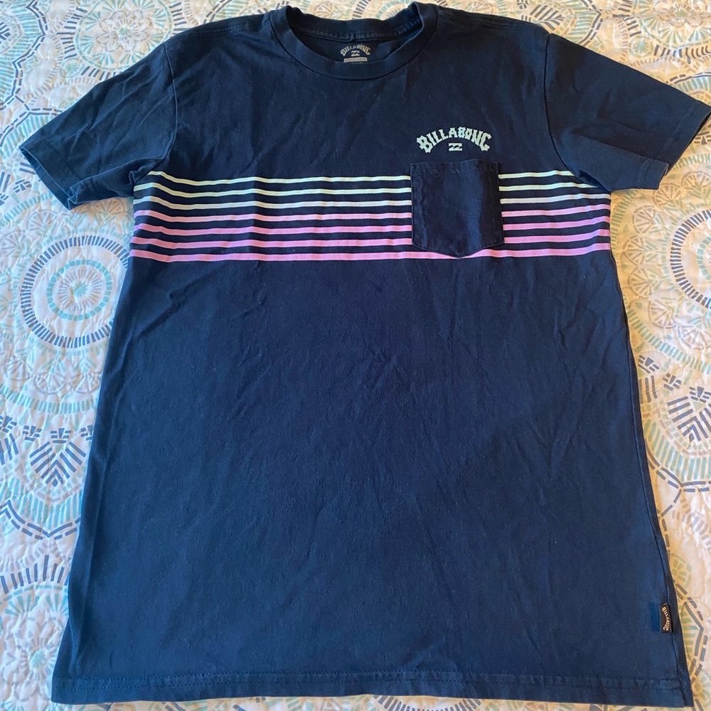 Billabong and NASA Tee Shirts Bundle/2